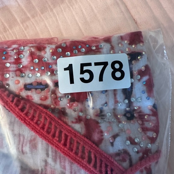 Catherine’s Pink Paisley v neck paisley shirt with tassels tie Size 18/20 #1578 - Picture 8 of 8